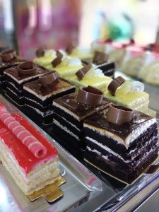 حلويات عصرية